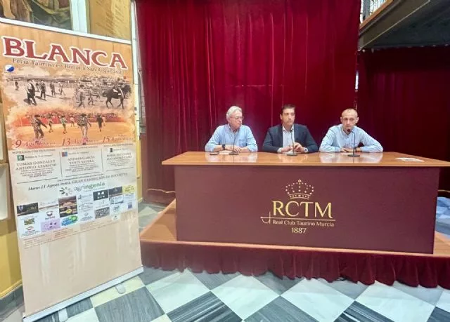 Presentación de la programación de la feria taurina de San Roque 2026 en Blanca