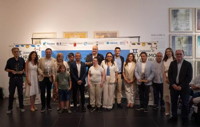 La II Jornada de Turismo Accesible reúne en Blanca a asociaciones, empresas e instituciones para impulsar un turismo más inclusivo